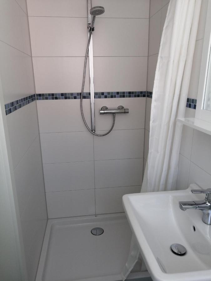 Apartment & Zimmer Familie Trescher Tübingen Exterior foto